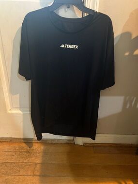 Kids’ adidas TERREX Black Running Tee
